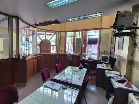 Local en Venta 25 años