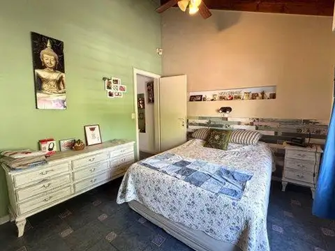 Depto Tipo Casa en Venta de 4 ambientes