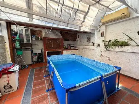 Depto Tipo Casa en Venta con 1 cocheras