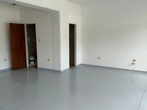 Oficina en Alquiler 35 años