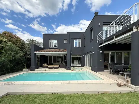 CASA EN VENTA - BARRIO PRIVADO AYRES DE PILAR