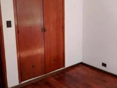 Casa en Alquiler Temporal en Barrio Norte, USD 900.000