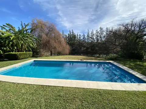 Casa 5 ambientes con 3 baños