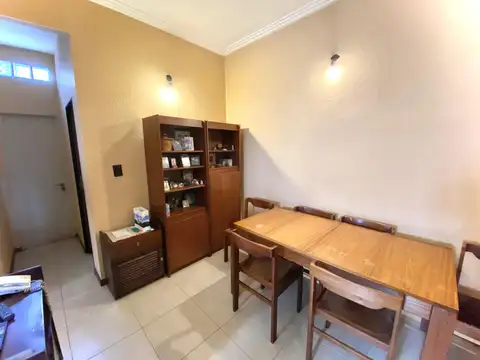 Depto Tipo Casa en Venta 26 años