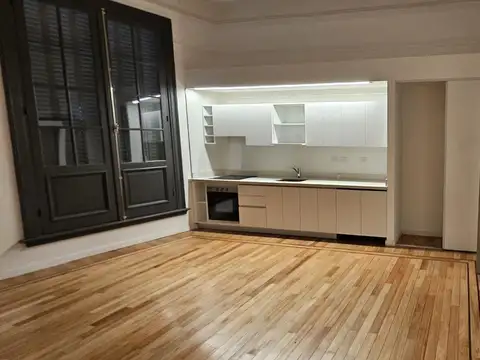 Departamento en Alquiler en Recoleta, $ 700.000