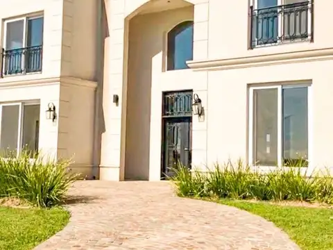 Venta de Casa 7 AMBIENTES, Puertos del Lago Marinas, Tigre