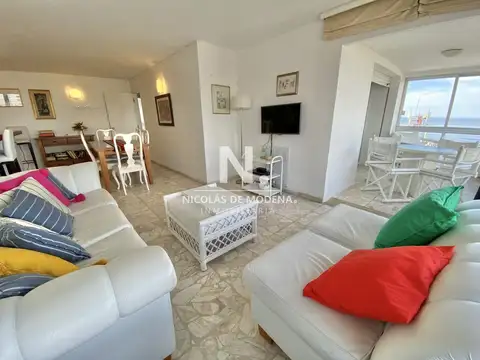 Apartamento en Peninsula, 3 dormitorios