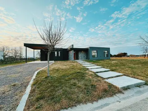 Fernandez Beschtedt 100