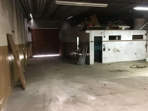 Galpón 190 m2 sin columnas