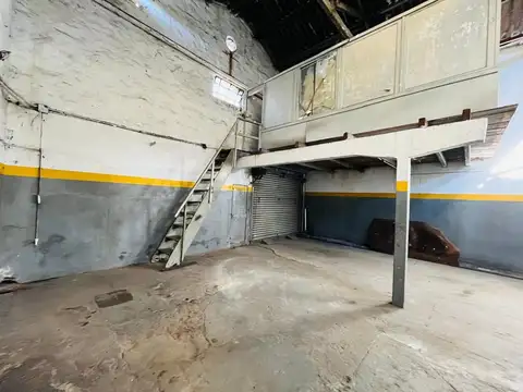 Almirante Brown 3700