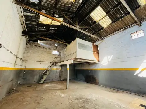 GALPON DEPOSITO VENTA EN TEMPERLEY BUENA UBICACION