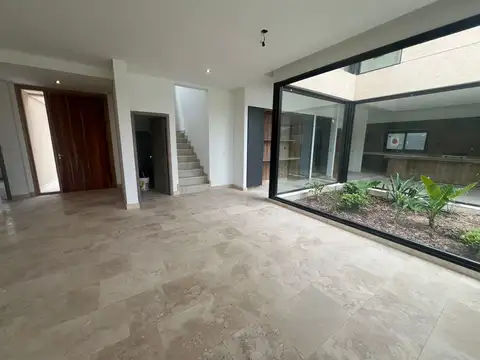 Casa en Venta al Noroeste