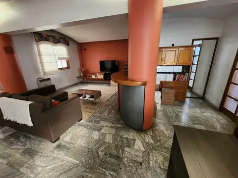 Casa en Venta en Coronel Dorrego, USD 159.000