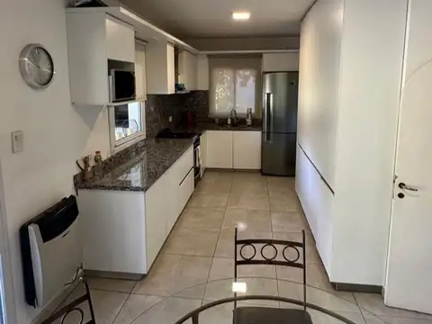 La Herradura, villa allende 100