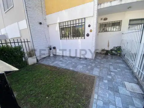 VENTA PH 2 DORM VILLA CARLOS PAZ