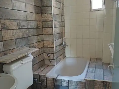 Departamento 3 ambientes con 1 baño