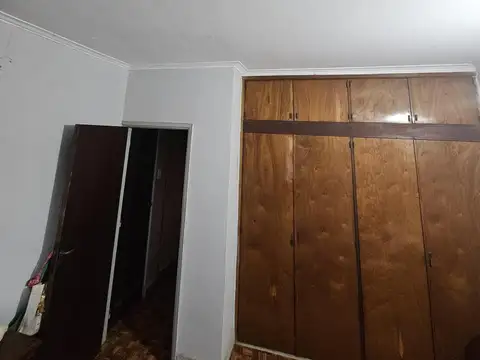 Depto Tipo Casa 4 ambientes con 2 baños