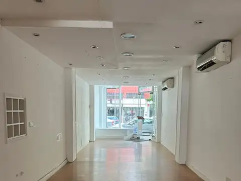 Local en Alquiler 40 años