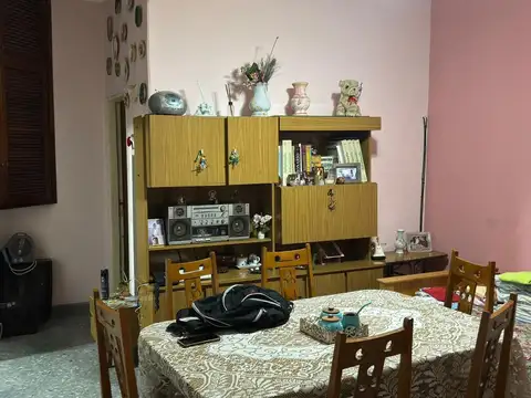 Depto Tipo Casa 2 ambientes con 1 baño