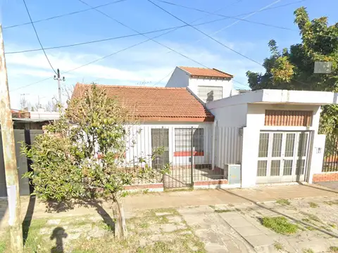 EN VENTA EN EL PALOMAR CHALET EN DOS PLANTAS CON GARAGE, LAVADERO, GALERIA Y FONDO - FICHA 5833