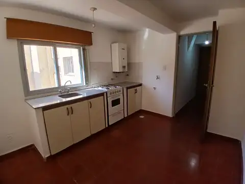 Balcarce 800, Piso 2