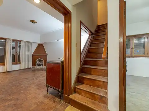 Casa en Venta en Alberdi, USD 200.000