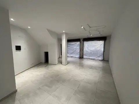 EN LOTE PROPIO, IDEAL INVERSOR,SIN EXPENSAS EN EXC. UBICACIO