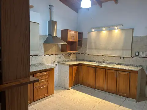 CASA QUINTA LOS PIONEROS