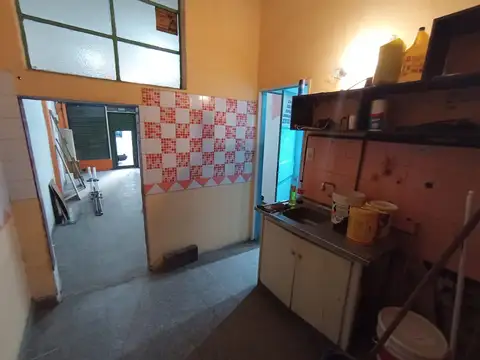 Local en Venta Via Pública