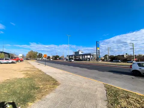 Av. Armada Argentina 1807