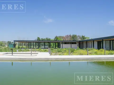 Lote de 376m² en venta en El Olivar