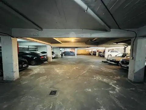 H. Yrigoyen 74 - 1er Subsuelo