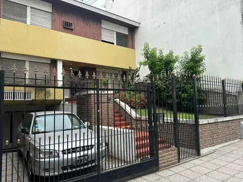 Casa en Venta en Lanus Este, USD 220.000
