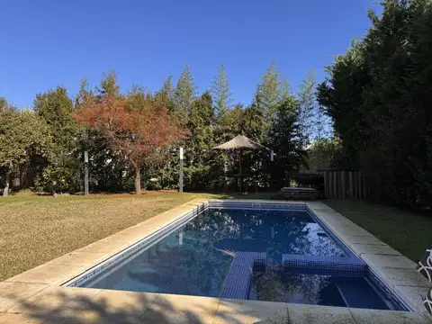 Casa en Venta en El Canton, USD 239.000