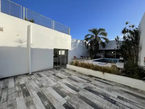 Casa en Venta en Tiro Suizo, USD 235.000