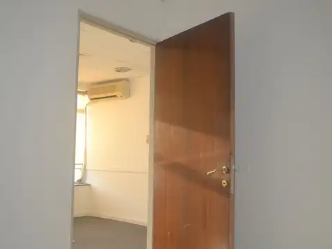 Alquiler Oficina en San Martin y Corrientes, caba