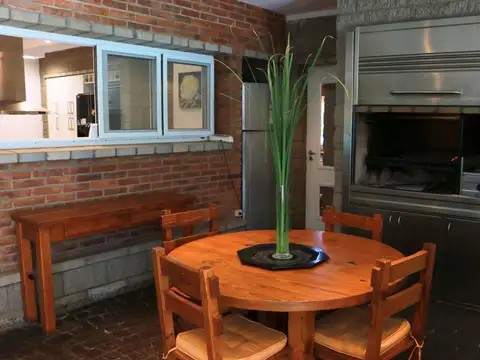 CASA 10 AMBIENTES VENTA LA MARTONA CAÑUELAS