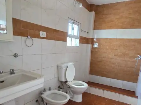 Depto Tipo Casa en Alquiler en San Fernando, $ 750.000