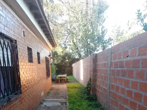 Casa en Venta con 5 cocheras