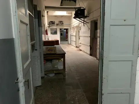 Local en Venta 40 años