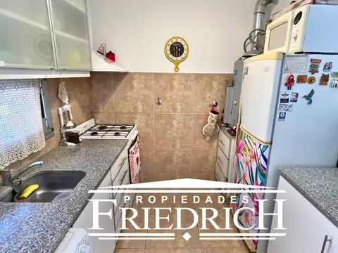 Casa 3 ambientes con 1 baño