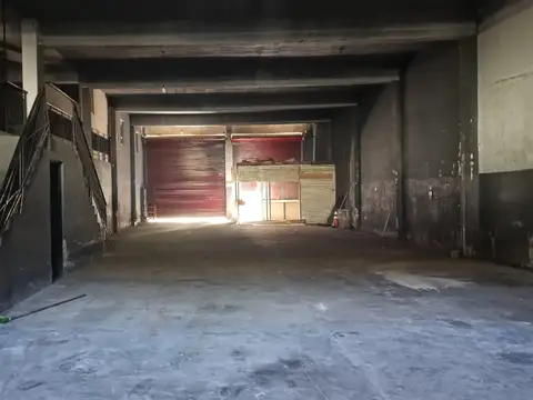 Galpon en Alquiler 10  mts Frente