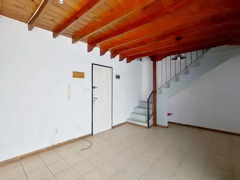 PH 3 AMBIENTES CON PATIO SIN EXPENSAS SAENZ PEÑA