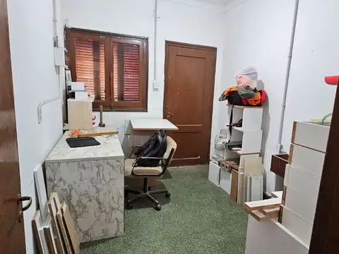 Casa 6 ambientes con 1 baño