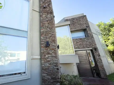 Casa 5 Ambientes en Alquiler en Fincas de Iraola II