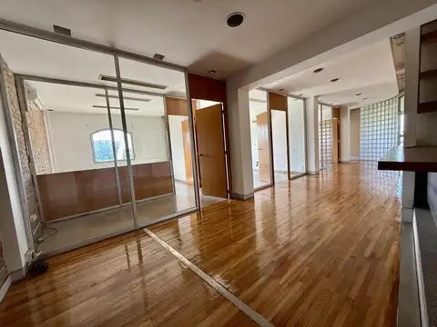 Oficina con Vista al puente de la mujer! Puerto Madero