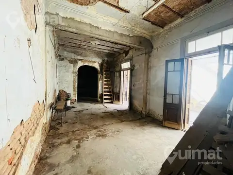 Casa en Floresta lote propio