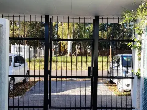 16 entre 505 y 506 , Piso 0