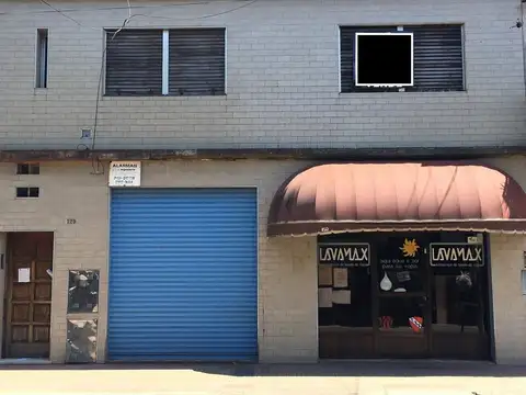 VENTA R. DE ESCALADA CASA 3 AMB. + 2 LOCALES P.B.