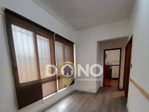 Oficina 3 ambientes con 1 baño